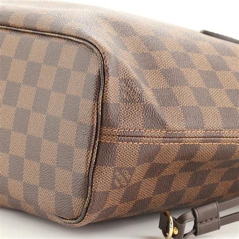 louis vuitton ar2189 price.